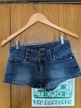 Vintage Garage - Women’s Dark Blue Denim Micro Shorts